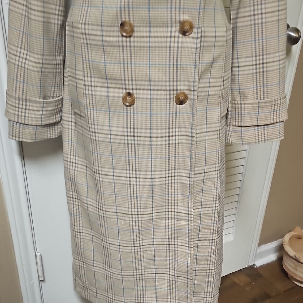 Bagatelle Beige Plaid Trench Coat - Picture 4 of 12